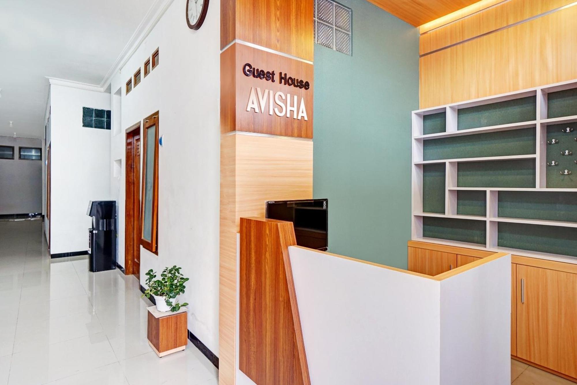 OYO 90383 Avisha Guest House Syariah Malang Dış mekan fotoğraf